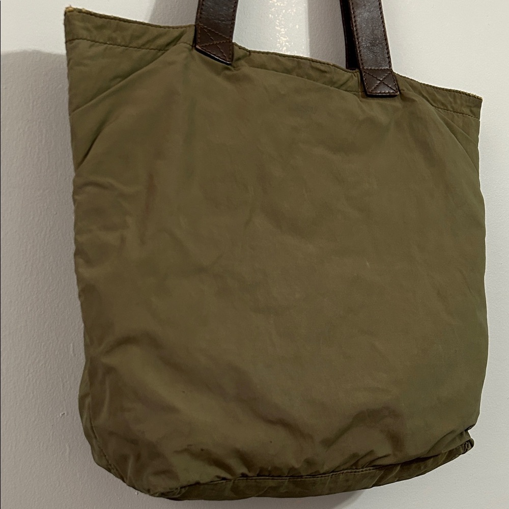 Celine Olive Green Tote with Dark Brown Leather Straps - Picture 11 of 16